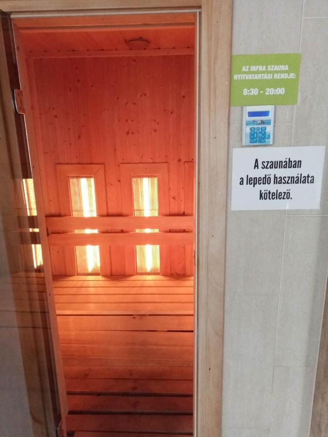 Oazis Wellness Apartman2 Hajdúszoboszló Dış mekan fotoğraf