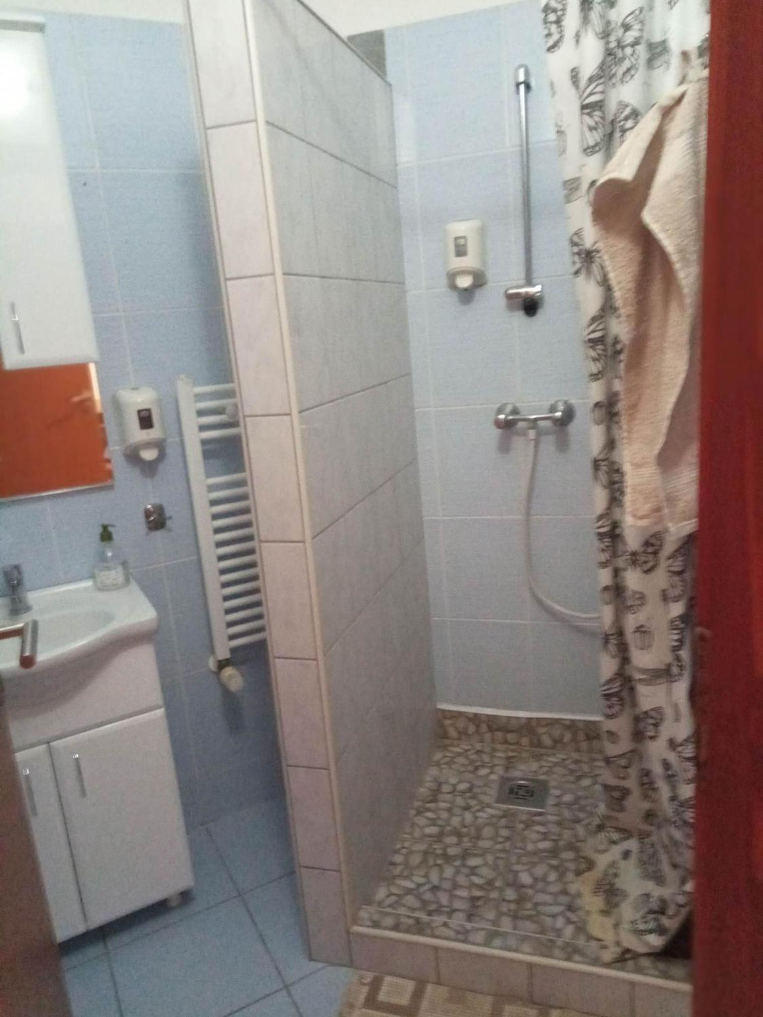 Oazis Wellness Apartman2 Hajdúszoboszló Oda fotoğraf