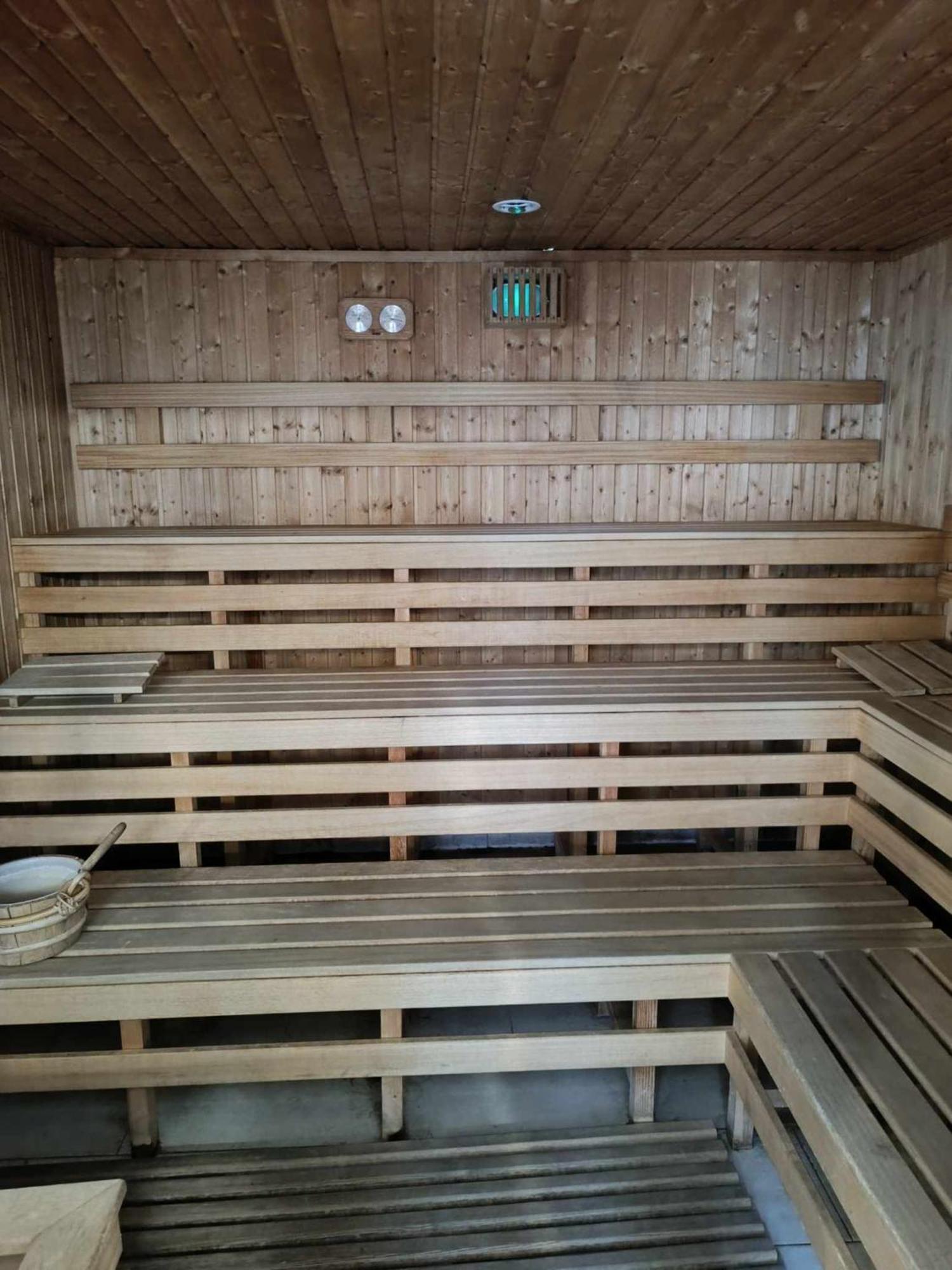 Oazis Wellness Apartman2 Hajdúszoboszló Dış mekan fotoğraf