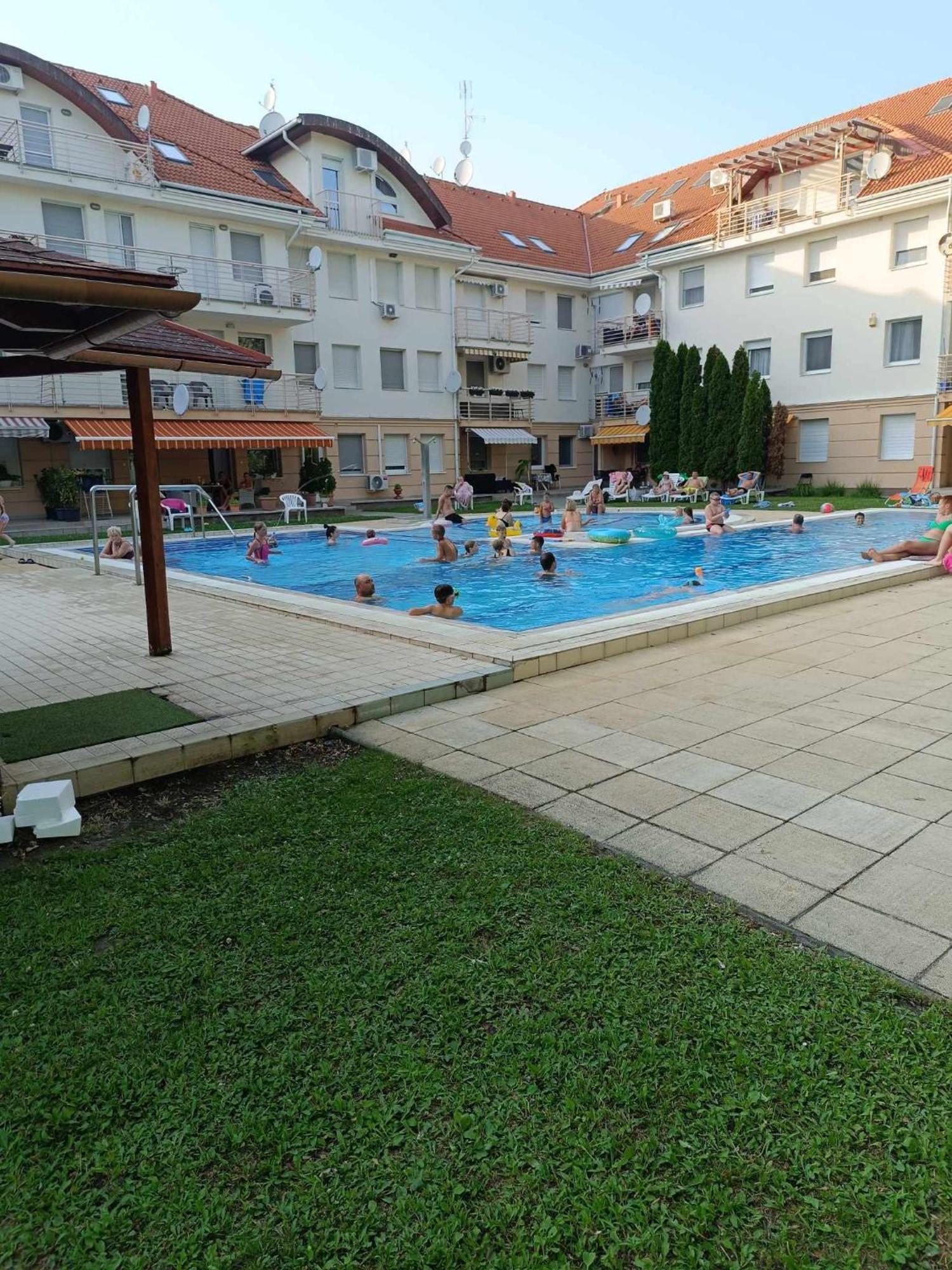 Oazis Wellness Apartman2 Hajdúszoboszló Dış mekan fotoğraf